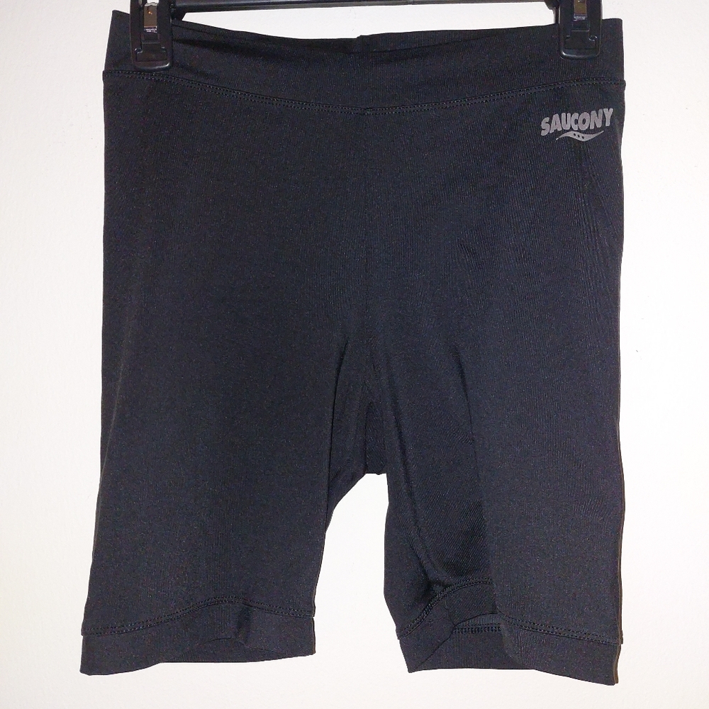 Saucony Athletic Shorts Women M Black Excellent Retro Lightweight